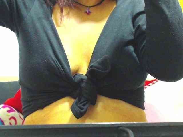KATYY-HOTTT webcam