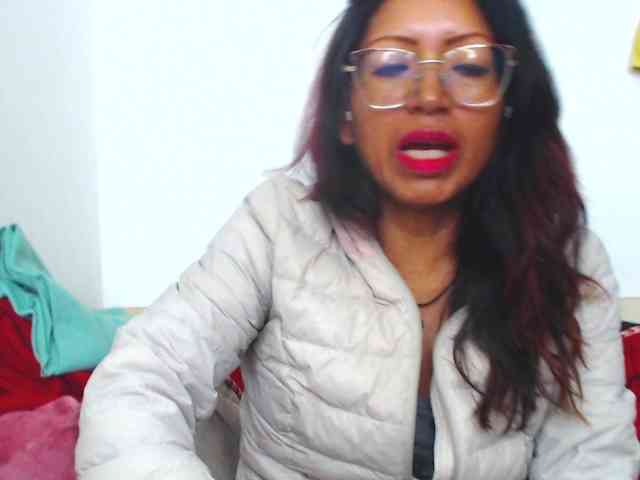 KATYY-HOTTT webcam