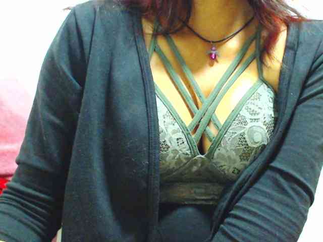 KATYY-HOTTT webcam