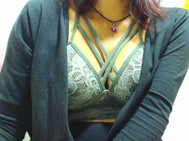 KATYY-HOTTT webcam