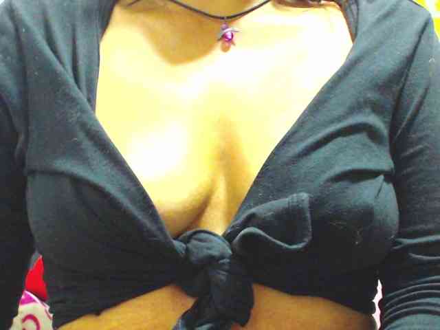 KATYY-HOTTT webcam