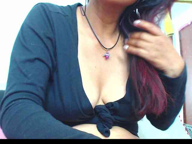 KATYY-HOTTT webcam