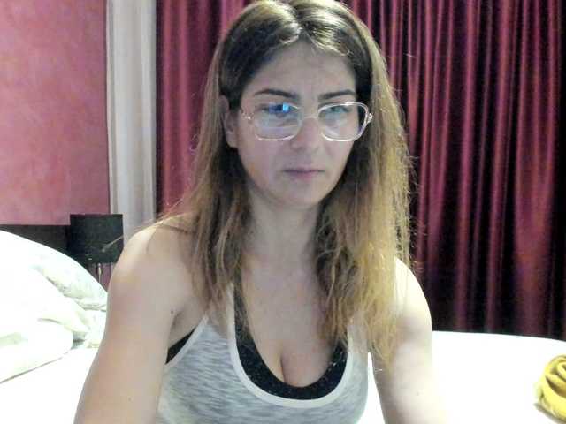 AngelNicolle's BongaCams show and profile