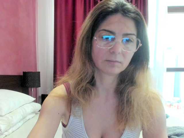AngelNicolle's BongaCams show and profile
