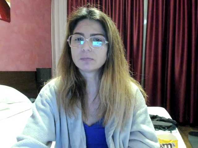 AngelNicolle's BongaCams show and profile