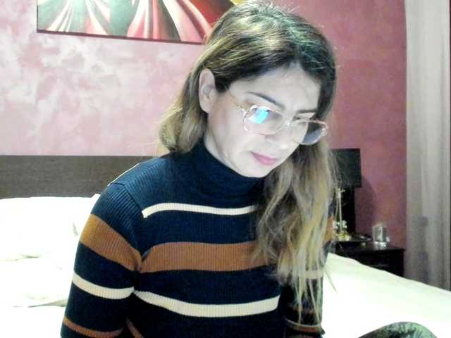 AngelNicolle's BongaCams show and profile