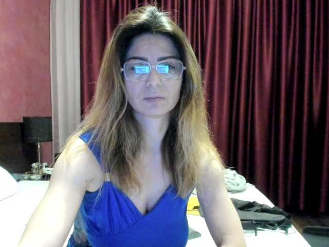 AngelNicolle's BongaCams show and profile