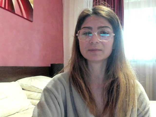 AngelNicolle's BongaCams show and profile