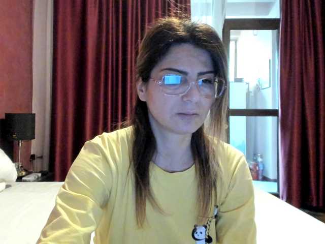 AngelNicolle's BongaCams show and profile