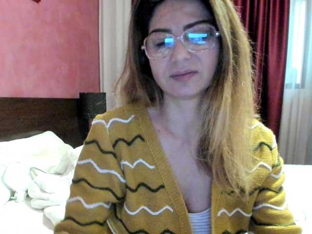 AngelNicolle's BongaCams show and profile