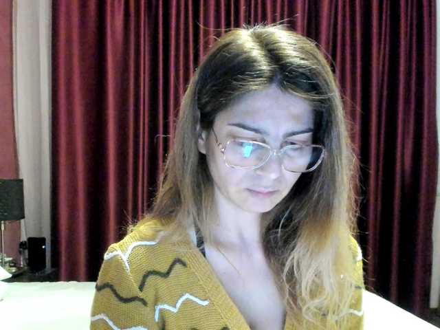 AngelNicolle's BongaCams show and profile