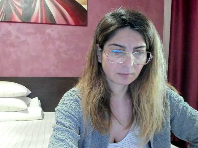 AngelNicolle's BongaCams show and profile