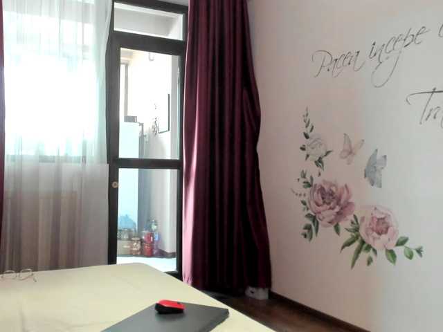 AngelNicolle's BongaCams show and profile