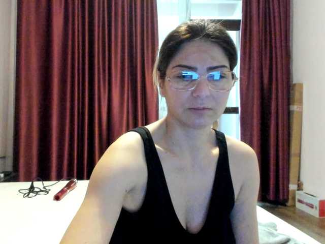 AngelNicolle's BongaCams show and profile