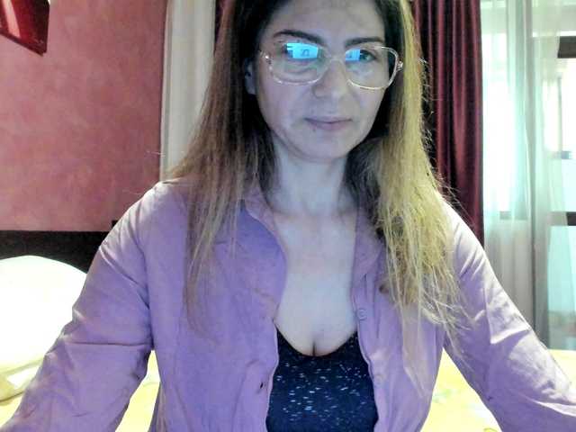 AngelNicolle's BongaCams show and profile