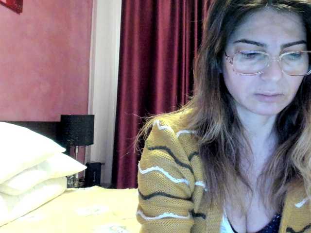 AngelNicolle's BongaCams show and profile