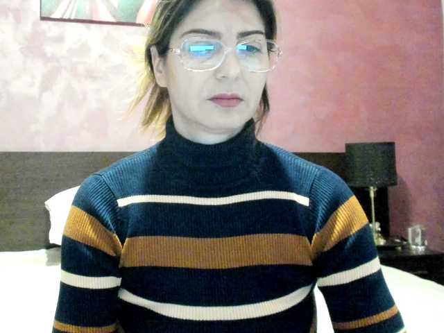 AngelNicolle's BongaCams show and profile