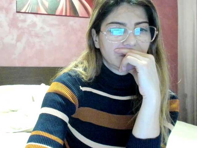 AngelNicolle's BongaCams show and profile