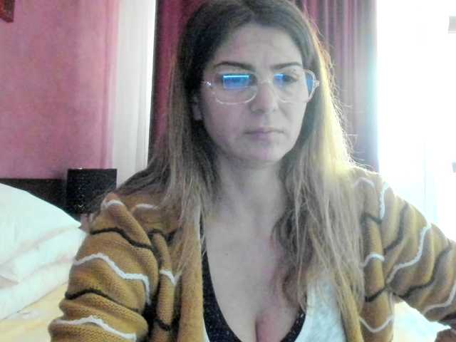 AngelNicolle's BongaCams show and profile