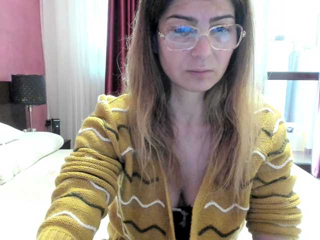 AngelNicolle's BongaCams show and profile