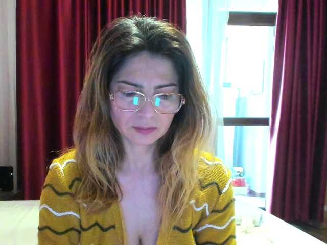 AngelNicolle's BongaCams show and profile