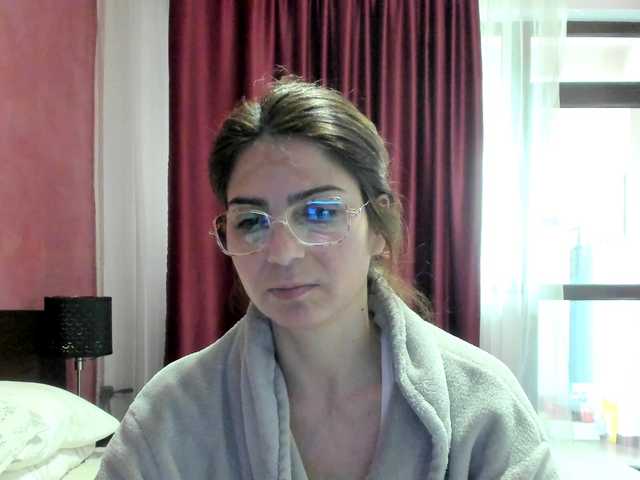 AngelNicolle's BongaCams show and profile