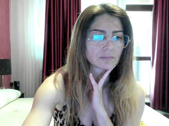 AngelNicolle's BongaCams show and profile