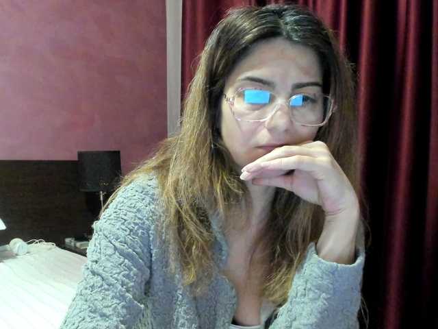 AngelNicolle —  show boobs=300tok, all naked=500tok,Thanks alot my lovers.