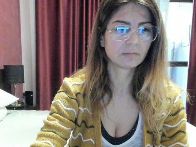 AngelNicolle's BongaCams show and profile