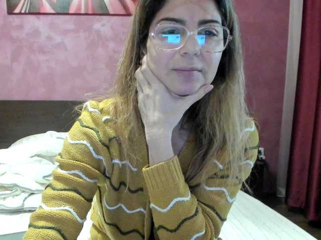 AngelNicolle's BongaCams show and profile