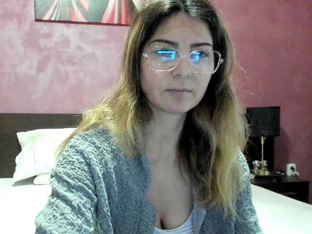 AngelNicolle's BongaCams show and profile