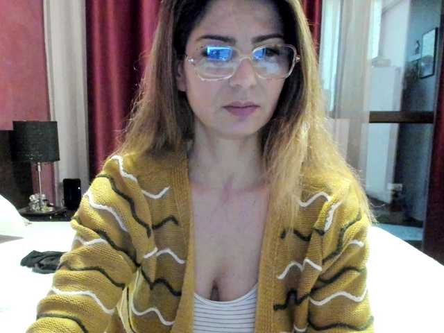 AngelNicolle's BongaCams show and profile