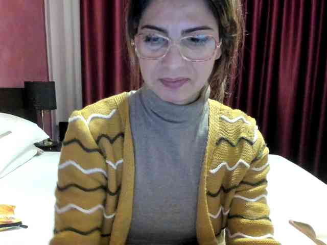 AngelNicolle AngelNicolle