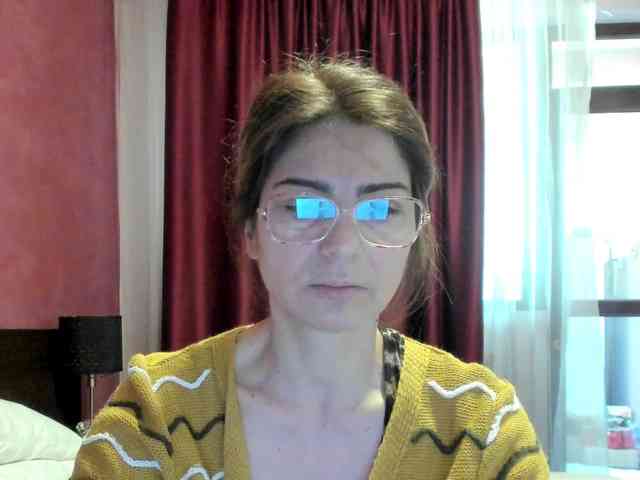 AngelNicolle AngelNicolle