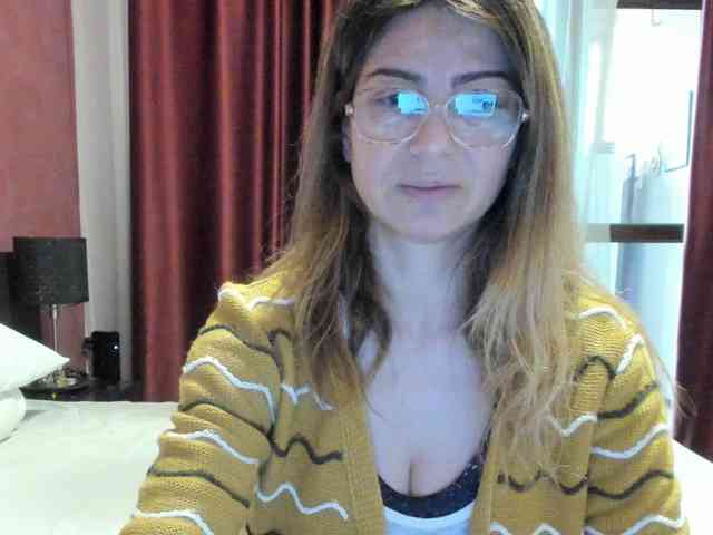 AngelNicolle AngelNicolle