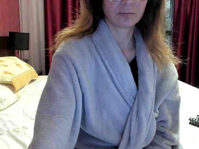 AngelNicolle AngelNicolle