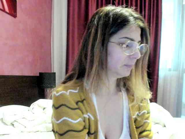 AngelNicolle AngelNicolle