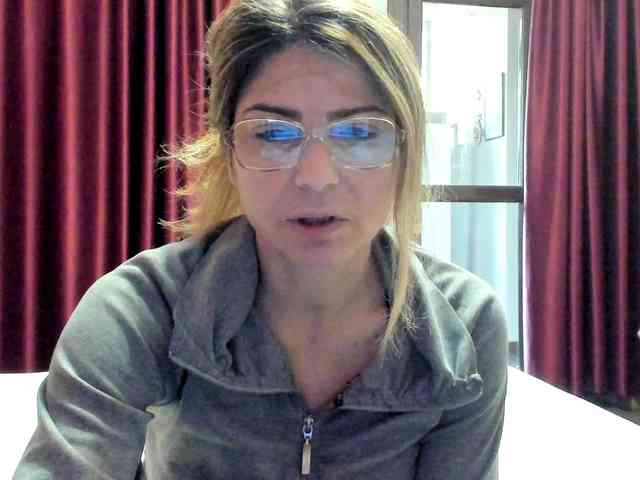 AngelNicolle AngelNicolle