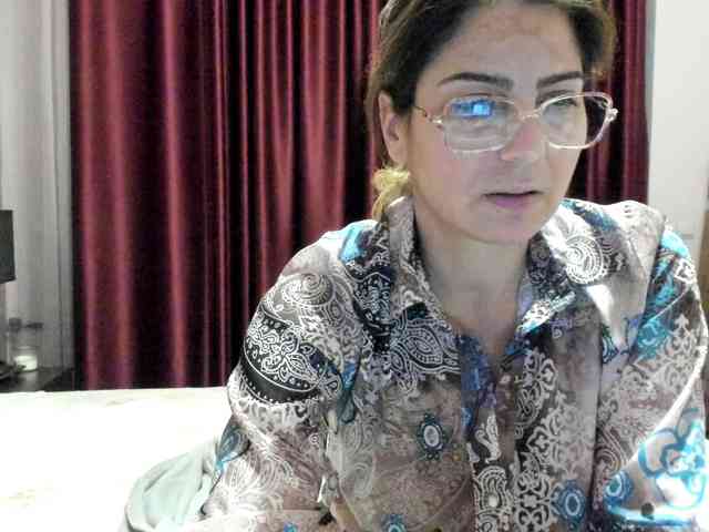 AngelNicolle AngelNicolle