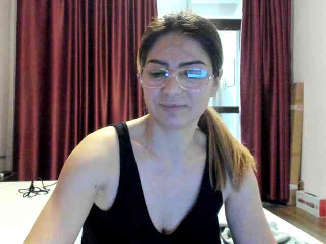 AngelNicolle AngelNicolle