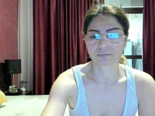 AngelNicolle AngelNicolle