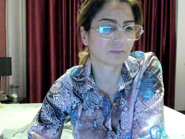 AngelNicolle AngelNicolle