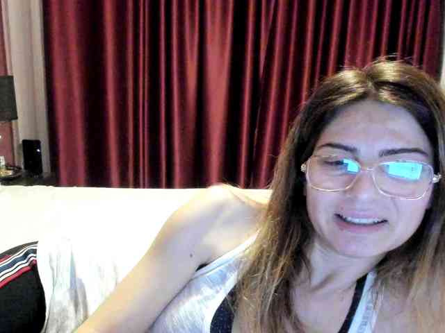 AngelNicolle AngelNicolle