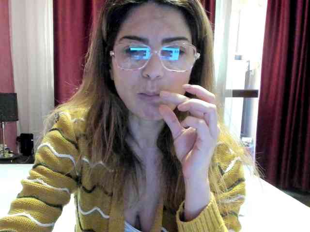 AngelNicolle AngelNicolle