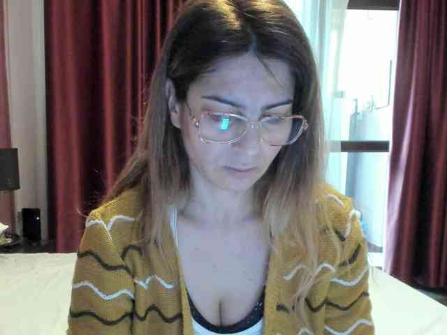 AngelNicolle AngelNicolle