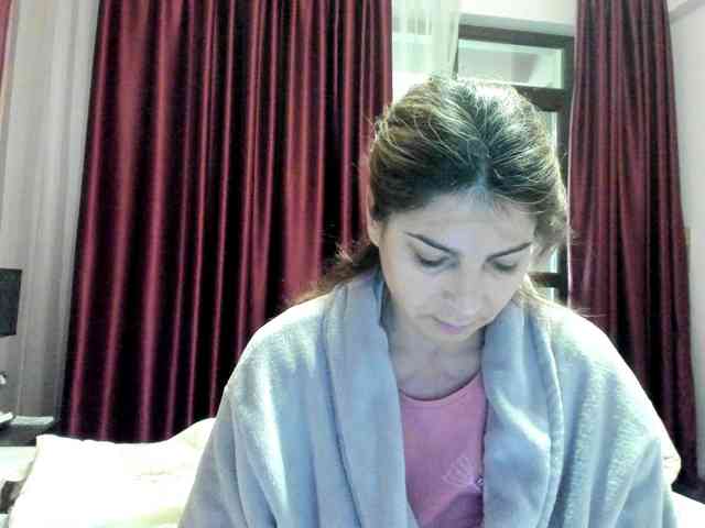 AngelNicolle AngelNicolle