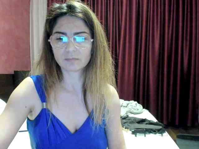 AngelNicolle AngelNicolle