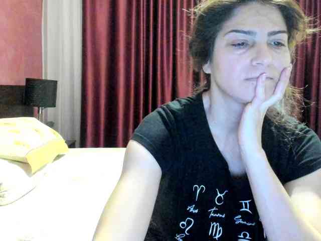 AngelNicolle AngelNicolle