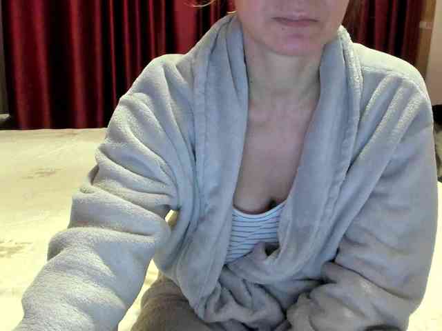 AngelNicolle AngelNicolle