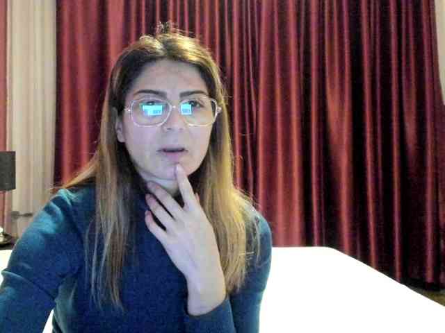 AngelNicolle AngelNicolle